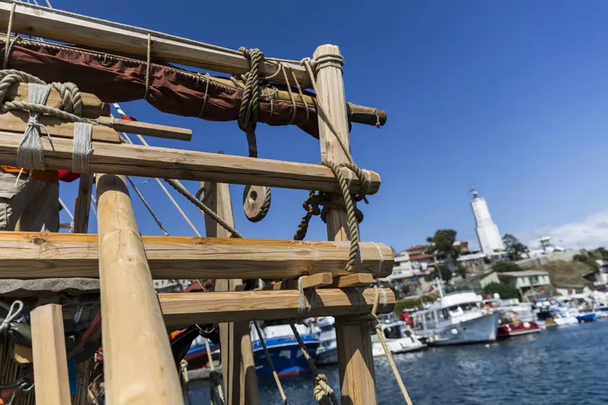 'Antik gemi' Abora İstanbul'da 22