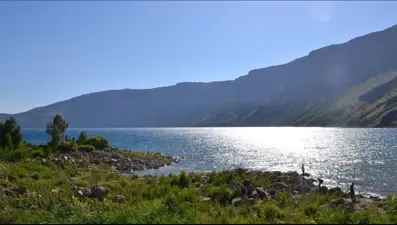 'Yeryüzü cenneti' Nemrut Krater Gölü ziyaretçilerden ilgi görüyor