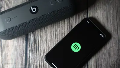 Spotify'dan yeni özellik: Çevrimdışı dinlenebilecek
