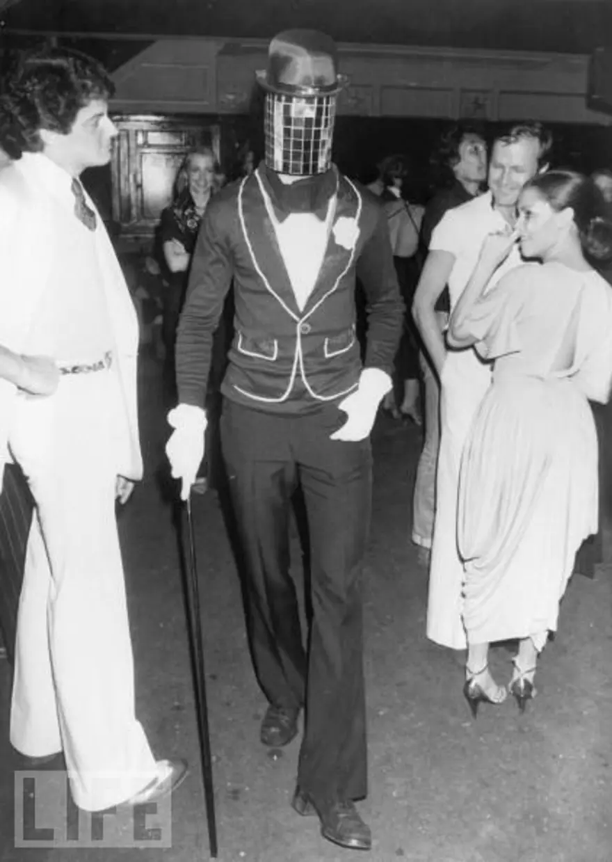 Disko topundan başlık 18 Disko topundan başlık 18