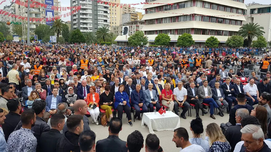 Adana'da renkli Portakal Çiçeği Karnavalı korteji 42 Adana'da renkli Portakal Çiçeği Karnavalı korteji 42