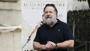 Russel Crowe'dan Beyrut'un sembol lokantası için bağış (Anthony Bourdain anısına)