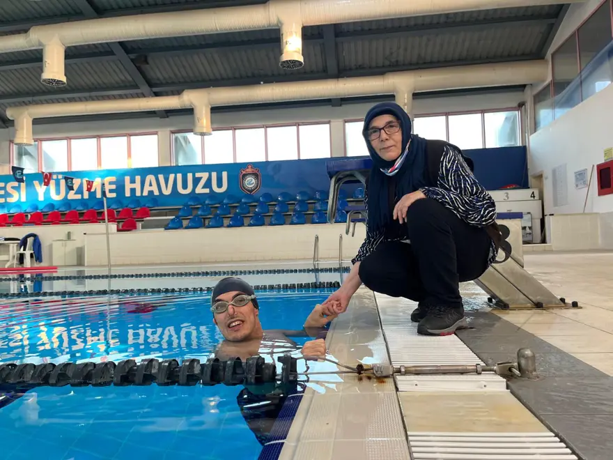 24 YILDIR GÜNEŞ DOĞMADAN ANTRENMAN İÇİN ÇIKIYORLAR 2