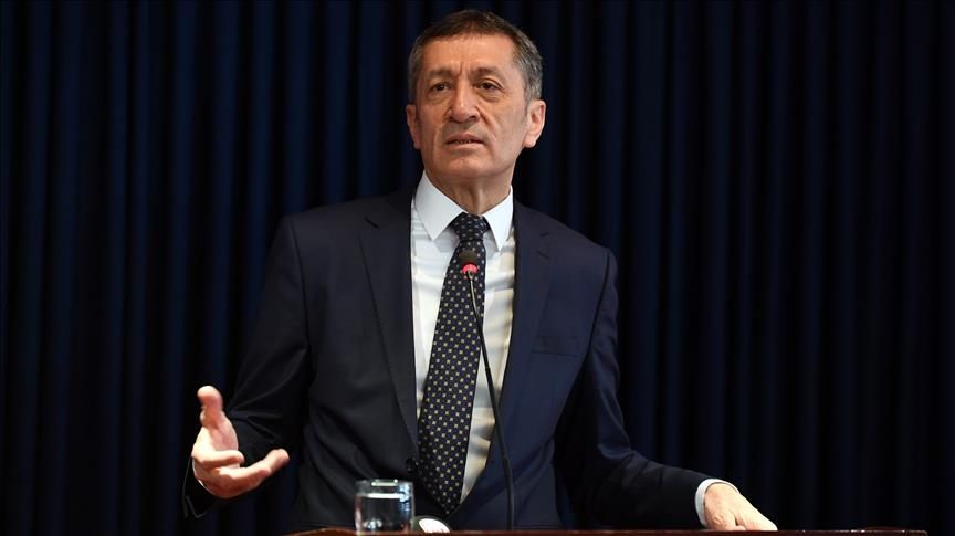 Milli Eğitim Bakanı Selçuk'tan öğretmen atamalarıyla ilgili açıklama