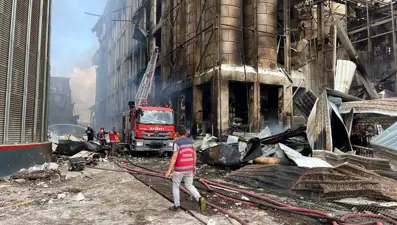 Sakarya’dakipatlamadan yaralı kurtulan işçi dehşet anlarını anlattı: 4 saniye beyaz bir ışık yandı