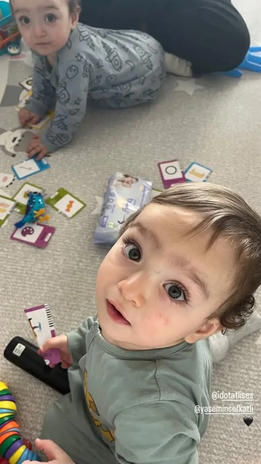 Yasemin Şefkatli'den "Aşklar geldi" paylaşımı 13