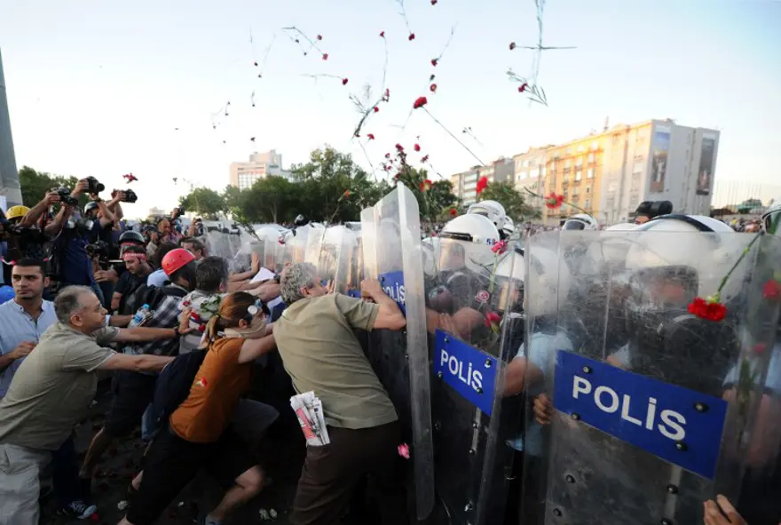 Taksim'de gerginlik 6
