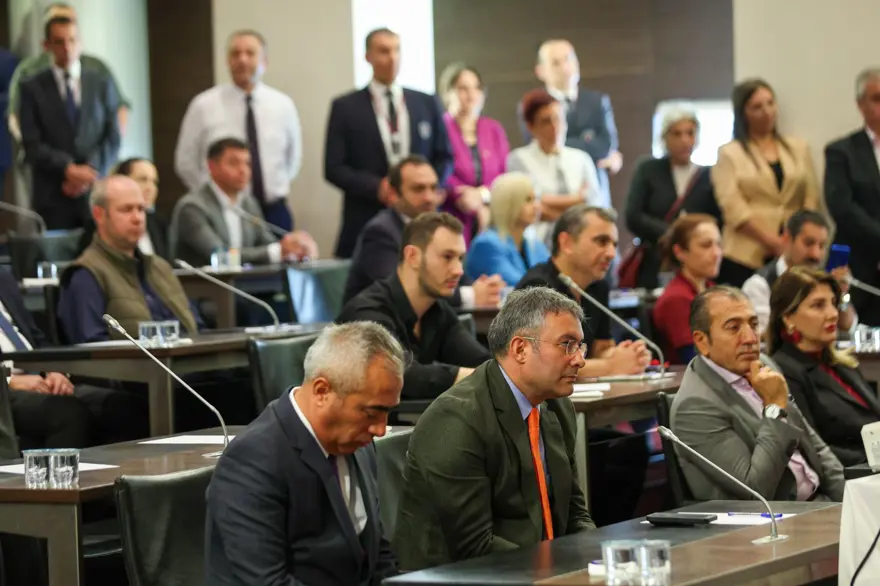 Kılıçdaroğlu'ndan CHP Genel Merkez personeline veda 8