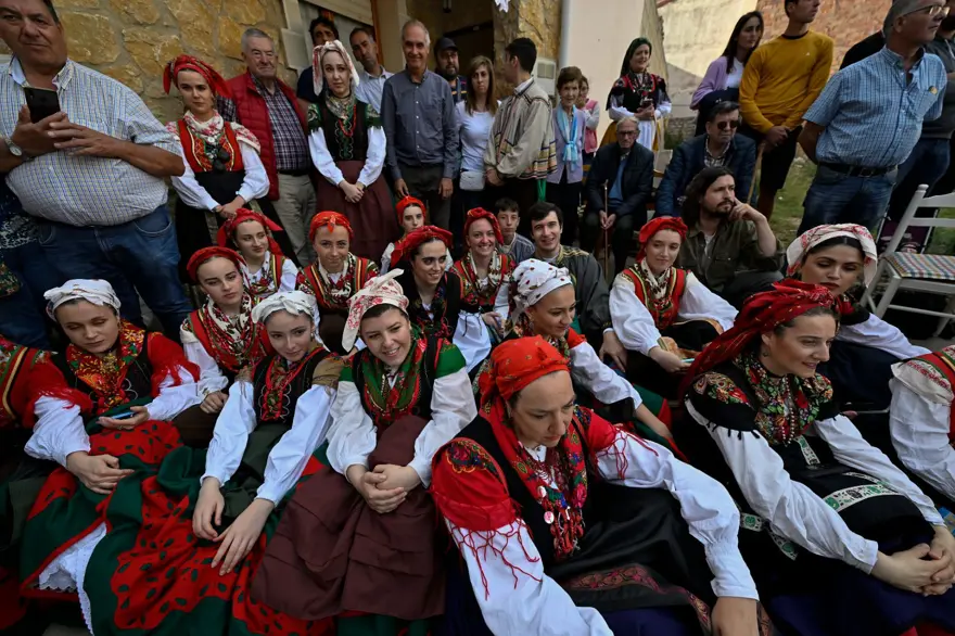 En ilginç festival: 'Şeytan', bebeklerin üzerinden atladı 14