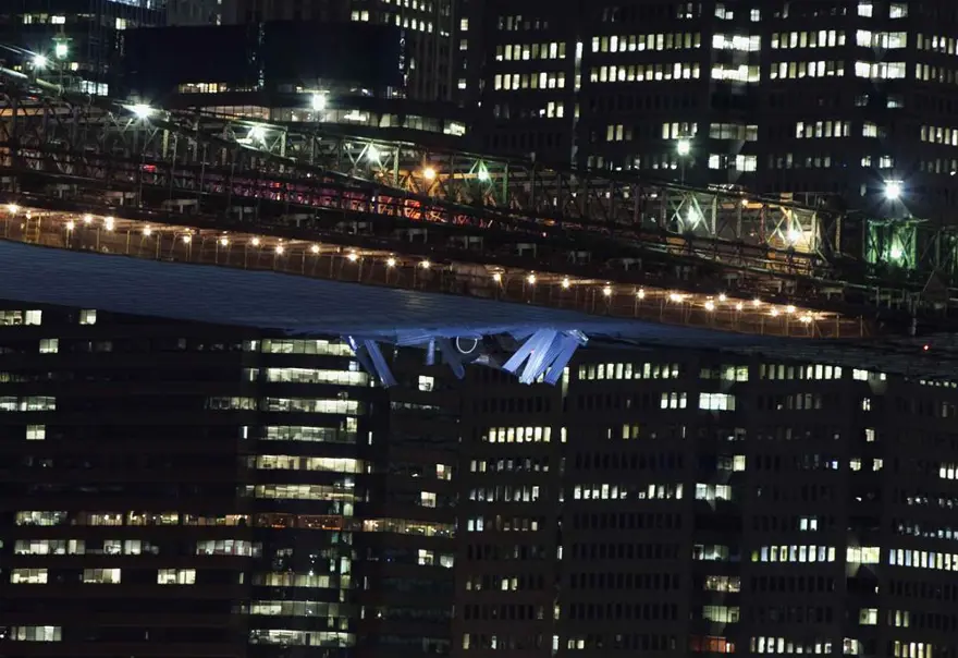 Brooklyn Köprüsü'nde büyük tehlike 