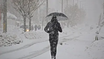 AKOM tarih vererek uyardı: İstanbul'a ne zaman kar yağacak?  (NTV Meteoroloji Editörü Dilek Çalışkan anlattı)