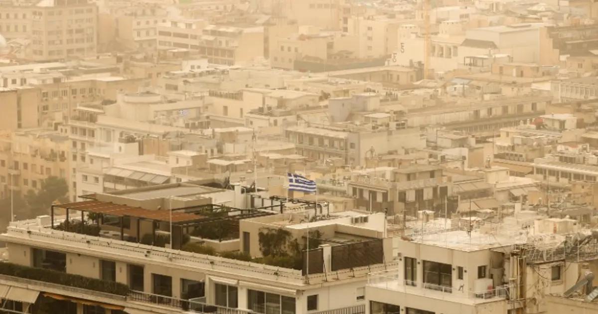 Afrika tozu, komşu ülkeyi sarıya boyadı!