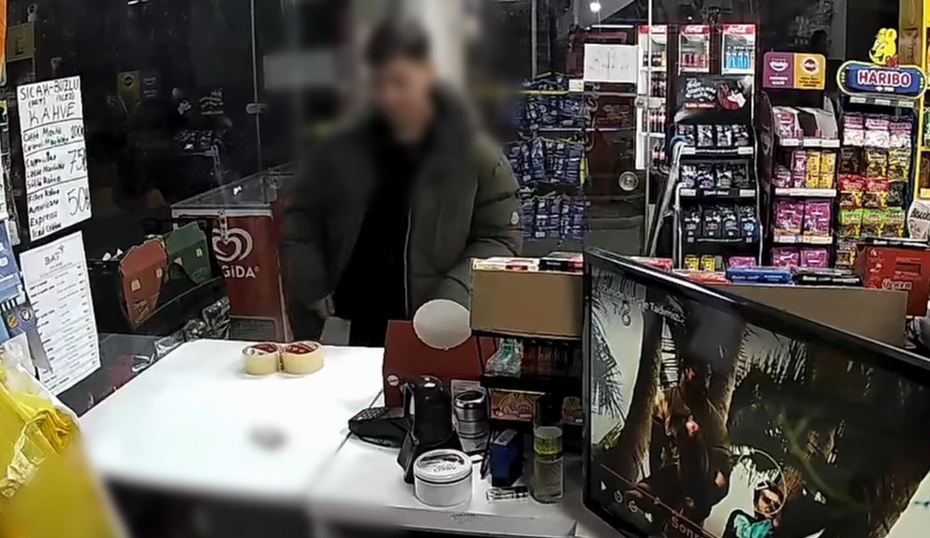 Fatih'te kan donduran akran zorbalığı. 