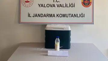 500 gramı beş milyon dolar. Pet şişeye koymuşlar, jandarma hemen el koydu