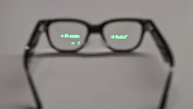 Hiçbir şirket, akıllı gözlükler üzerinde anlaşamıyor
