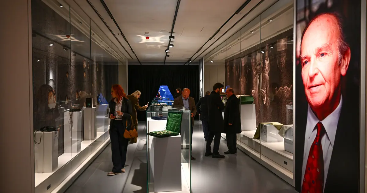 "Aliya 100 Yaşında: Hayat, Fikir, Mücadele Sergisi" İstanbul'da açıldı