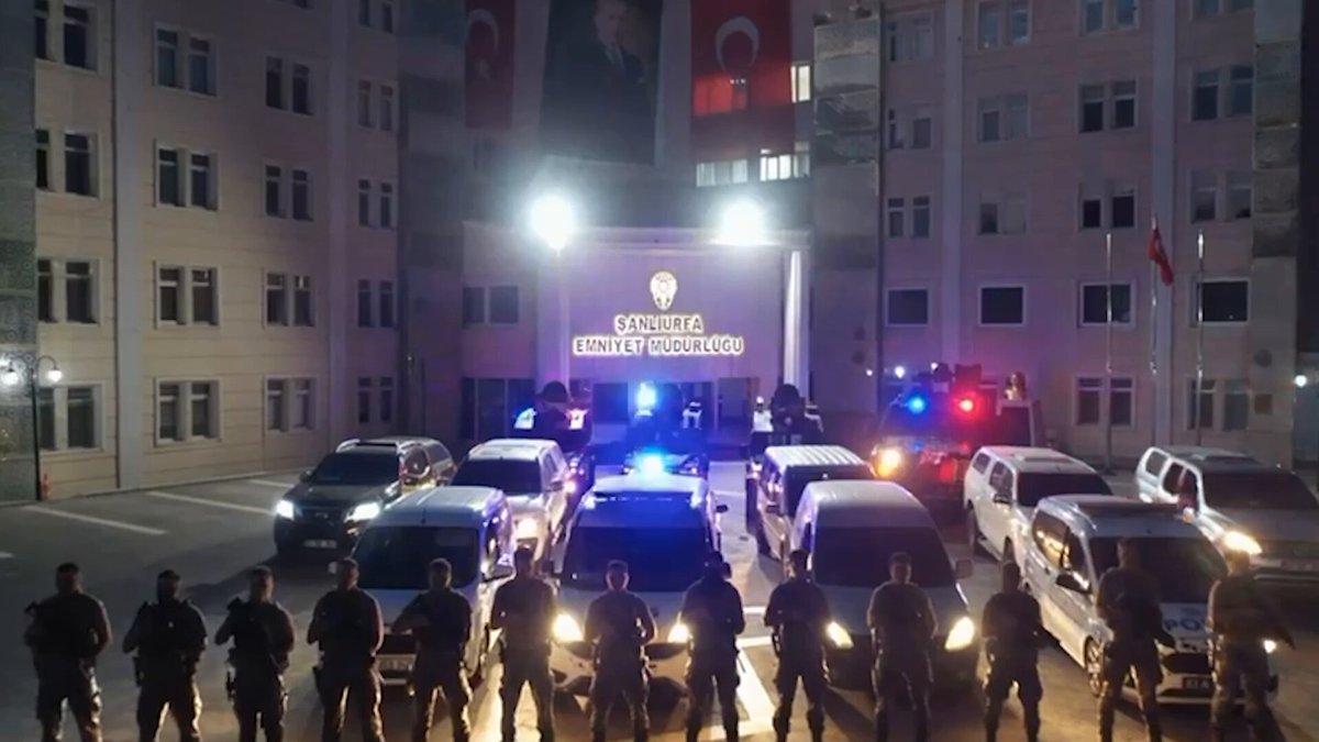 37 ilde FETÖ operasyonu