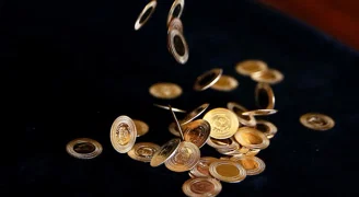 Fed beklentisi değişti, altın yükseldi