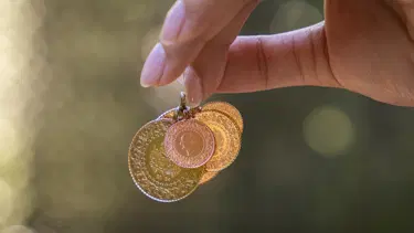 Altında enflasyon korkusu