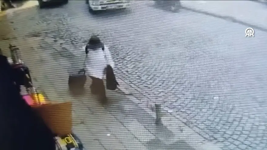 İstanbul'da 10 dakikada 170 milyon liralık soygun: Valizle götürdü, küvetin altında yakalandı 