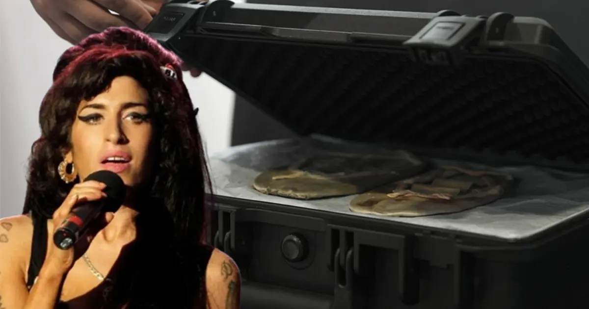 Amy Winehouse'un kanlı bale pabuçları Türkiye'den çıktı. Ankaralı çifte milyonlarca liralık teklif yağıyor