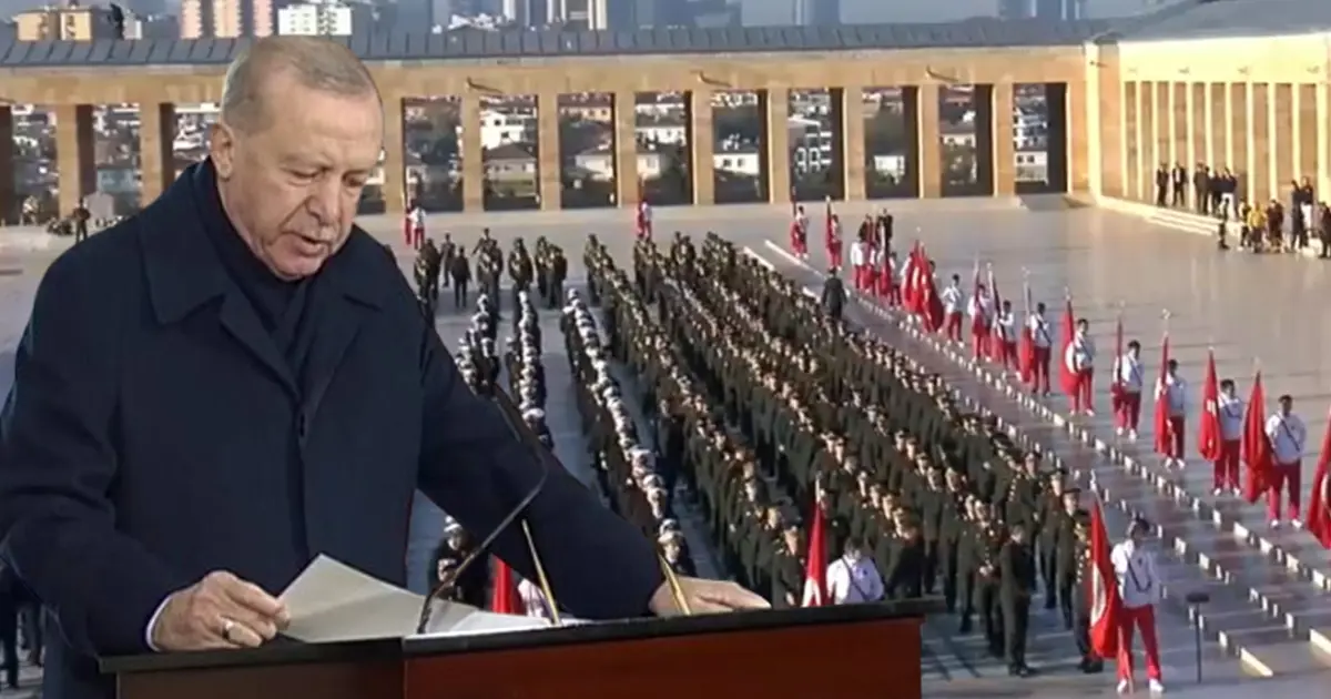 Devlet erkanı Ata'nın huzurunda | Cumhurbaşkanı Erdoğan: Türkiye emin adımlarla ilerliyor