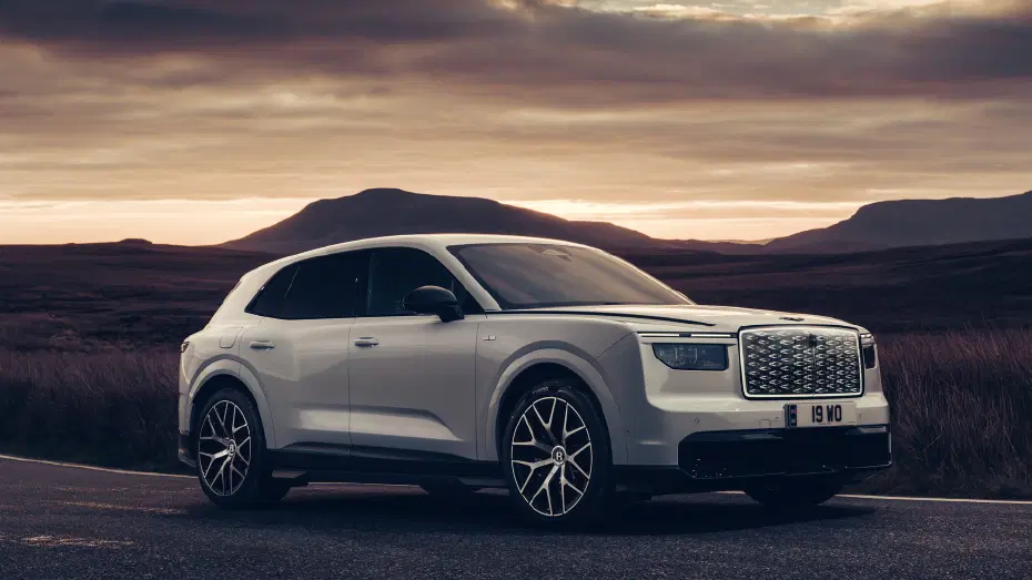 Bentley Torcal First Edition dudak uçuklatan özellikleriyle yollara çıkıyor