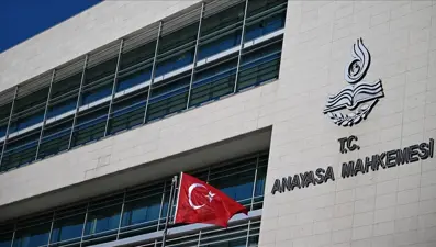 AYM'den diş hekimleri ile ilgili karar. Disiplin maddesi iptal edildi