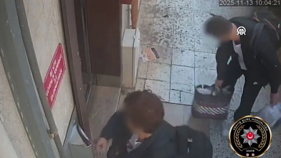 İzmir'de kömürlükte vahşet. Anne katilini kan lekesi yakalattı