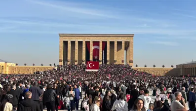 Anıtkabir'e 10 Kasım'da rekor ziyaret