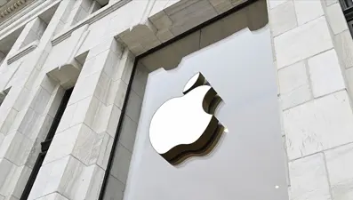 Apple "ticari sırlarını çaldığı" iddiasıyla iki eski çalışanı ve OpenAI'a dava açtı