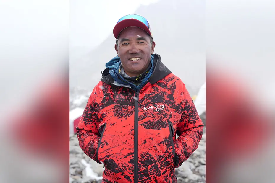 Kendi rekorunu kırdı, Everest'e 32. kez çıktı