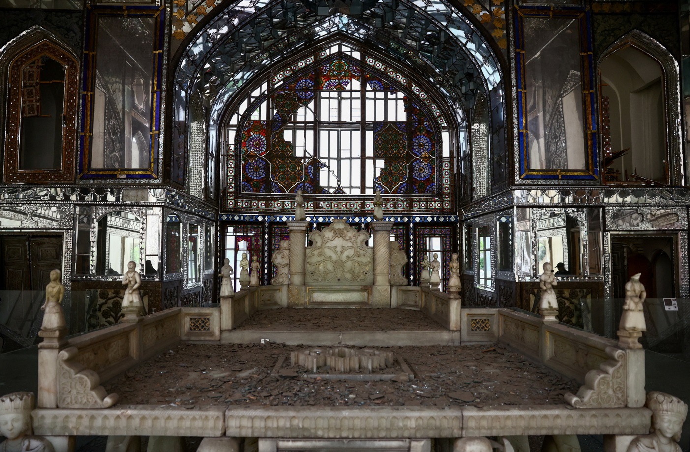 Savaş İran'da tarihi eserleri vurdu, 100'den fazla yer tahrip oldu