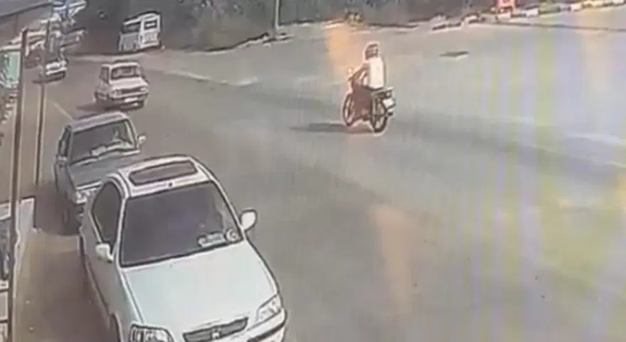 İntikam için yıllar sonra geldi. Yaşlı adamın boynunu kırmaya çalıştı 4