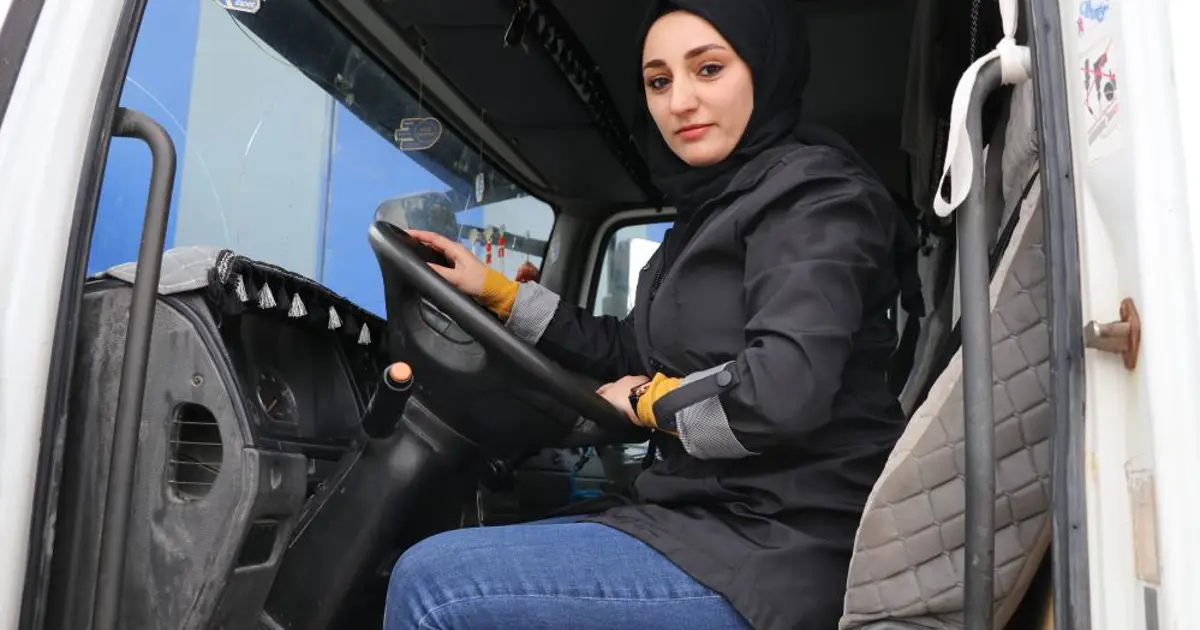 Sivas'ın tek kadın TIR şoförü haber olduğu gün aracı devirdi
