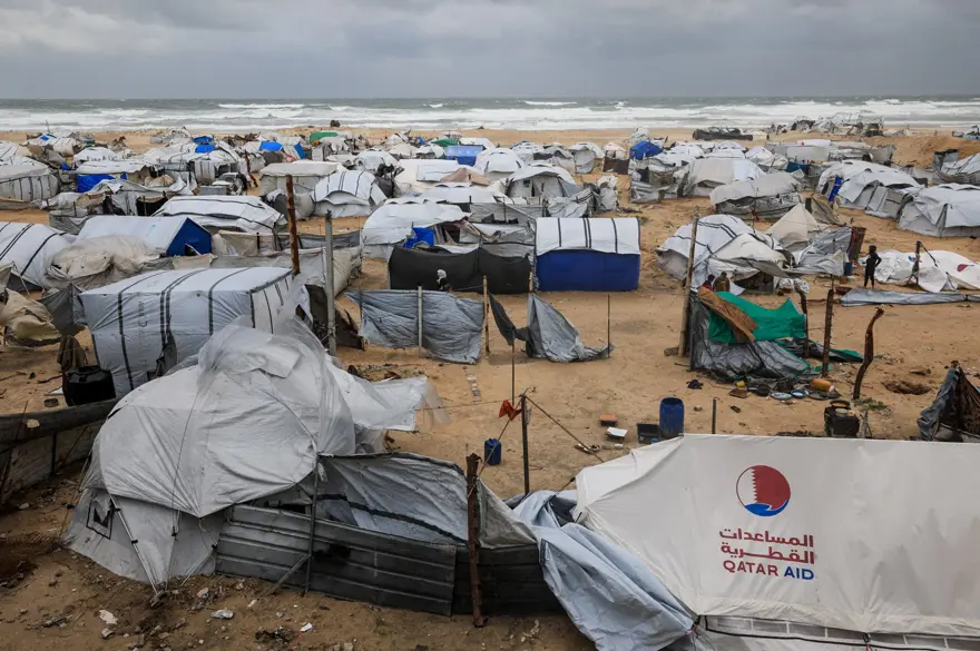 KIŞ DA GAZZE'DE CAN ALIYOR 4