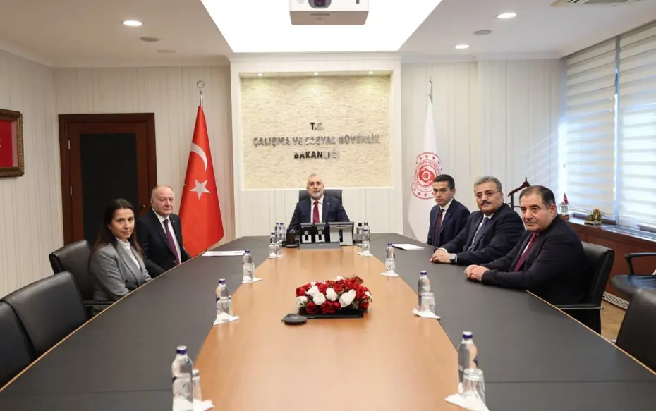 Asgari ücrette ilk toplantı sona erdi