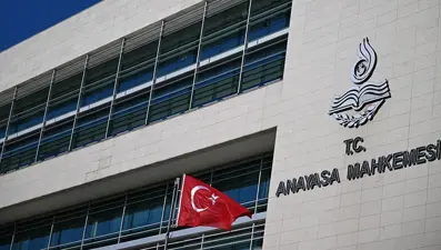 Anayasa Mahkemesi kanuni faiz uygulamasını iptal etti