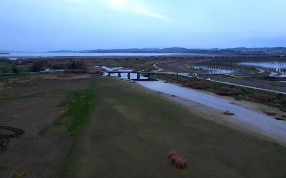 Büyükçekmece Gölü alarm veriyor. Doluluk oranı yüzde 14'e düştü