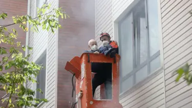 Kırklareli'nde beş katlı binada yangın: Can pazarı yaşandı