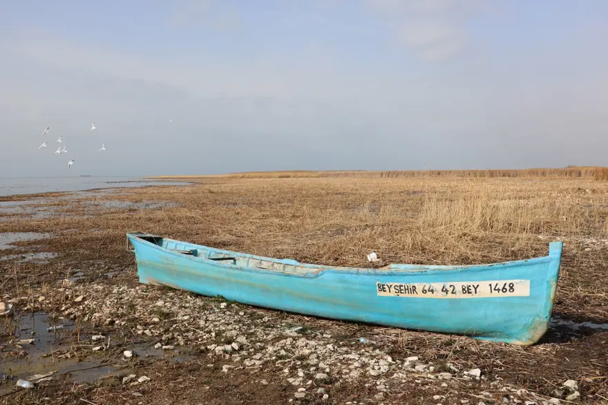 Beyşehir Gölü alarm veriyor: 50 metre çekildi 13