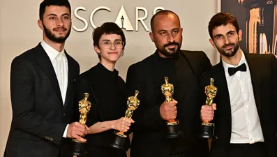 Akademi, Oscar ödüllü Filistinli yönetmenden özür diledi
