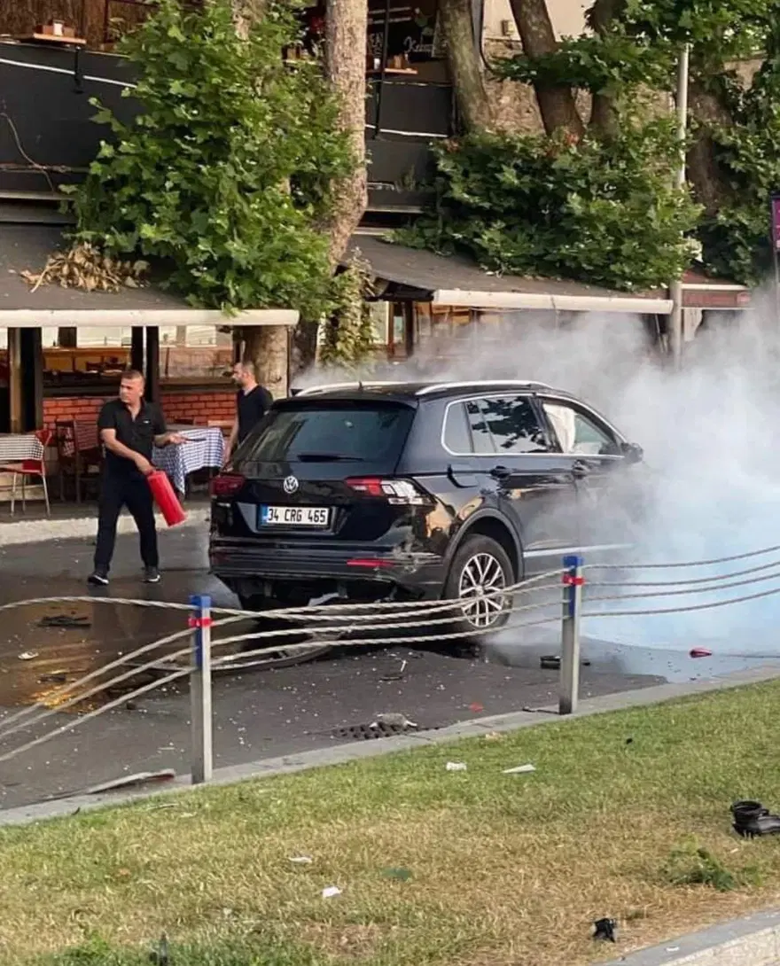 Sahil yolunu savaş alanına çeviren kaza (Taklalar atancipten sağ çıktı) 3 Sahil yolunu savaş alanına çeviren kaza (Taklalar atancipten sağ çıktı) 3