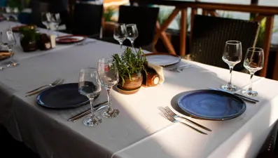 Yılbaşı rezervasyonları öncesi dikkat: Ünlü restoranların rezervasyon dolandırıcıları ile başı dertte