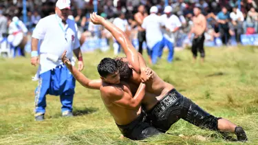 Tarihi Elmalı Yağlı Güreşleri ne zaman yapılacak? 672'nci kez düzenlenecek