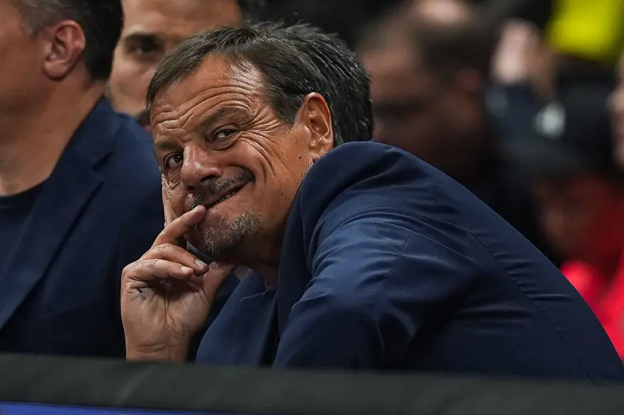 Fenerbahçe'nin Panathinaikos'u elemesi, hedef tahtasına Ergin Ataman'ı çekti: "Benzeri görülmedi!" 5
