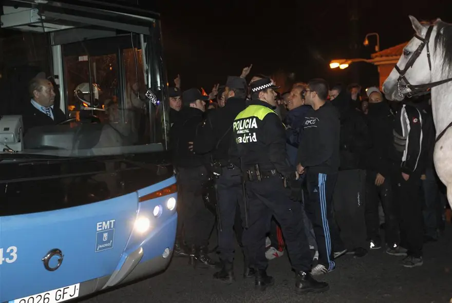 İspanya'da olaylı grev 16 İspanya'da olaylı grev 16