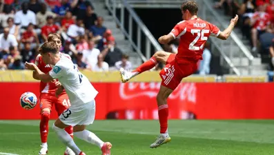Bayern Münih gol oldu yağdı: 10-0