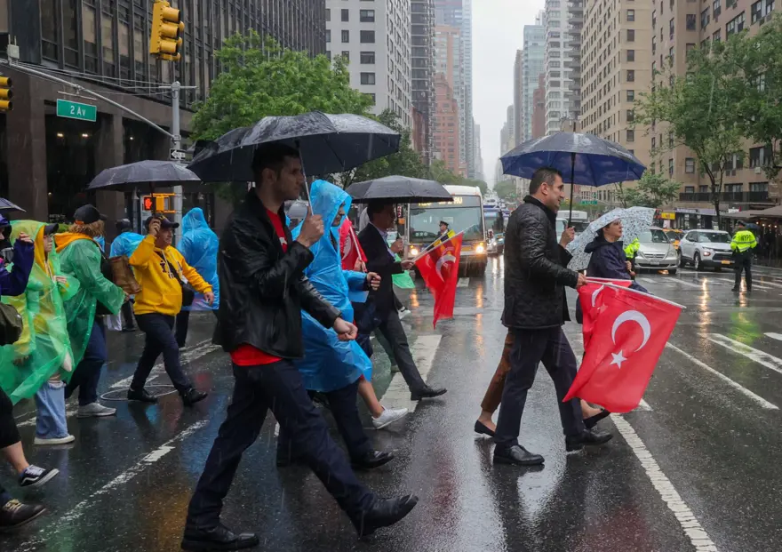 New York'ta Türk günü yürüyüşü 27