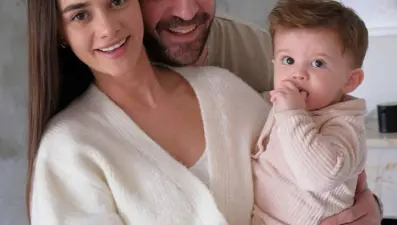 Hande Soral oğlu Ali'nin yüzünü ilk kez gösterdi